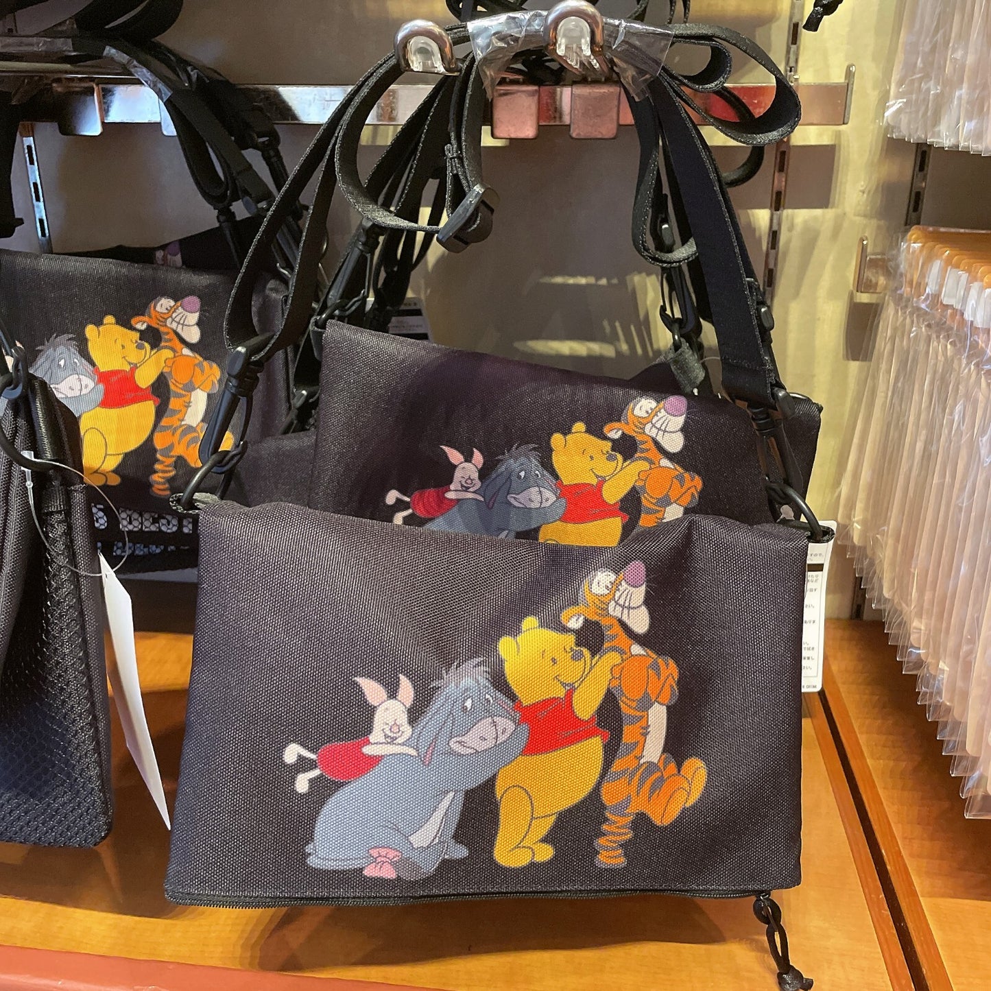 Japan Tokyo Disney Resort Winnie the Pooh Piglet Eeyore Tiggar shoulder bag