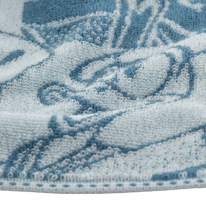 Japan Tokyo Disney Store Donald Duck Mini Towel Retro Comic