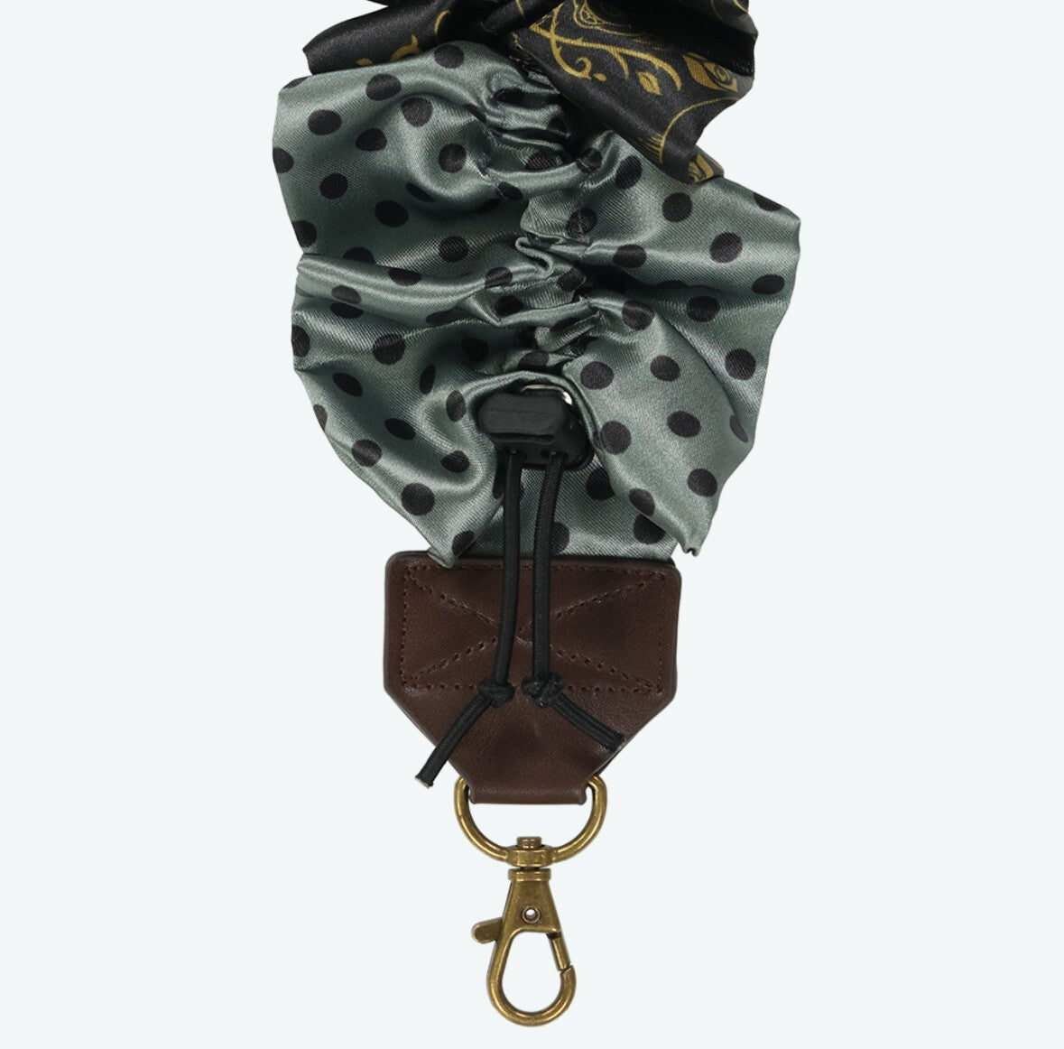Japan Tokyo Disney Resort Pirates of the Caribbean Minnie Multi-Strap Can Badge