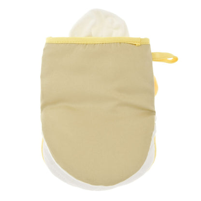 Japan Tokyo Disney Store Winnie the Pooh Kitchen Mitt POOH HUNNY DAY 2026