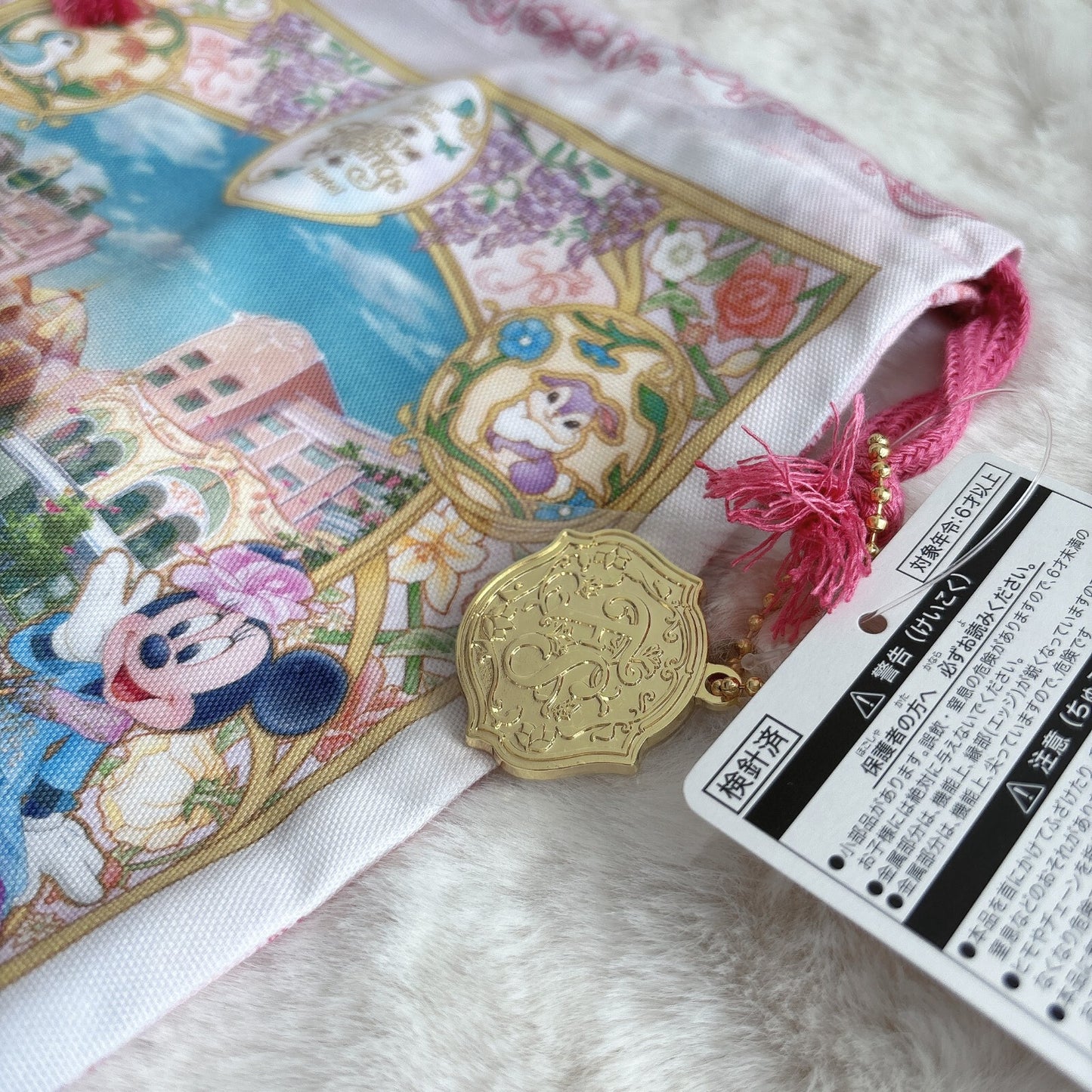 Japan Tokyo Disney Resort Mickey Minnie  pouch Fantasy Springs Hotel
