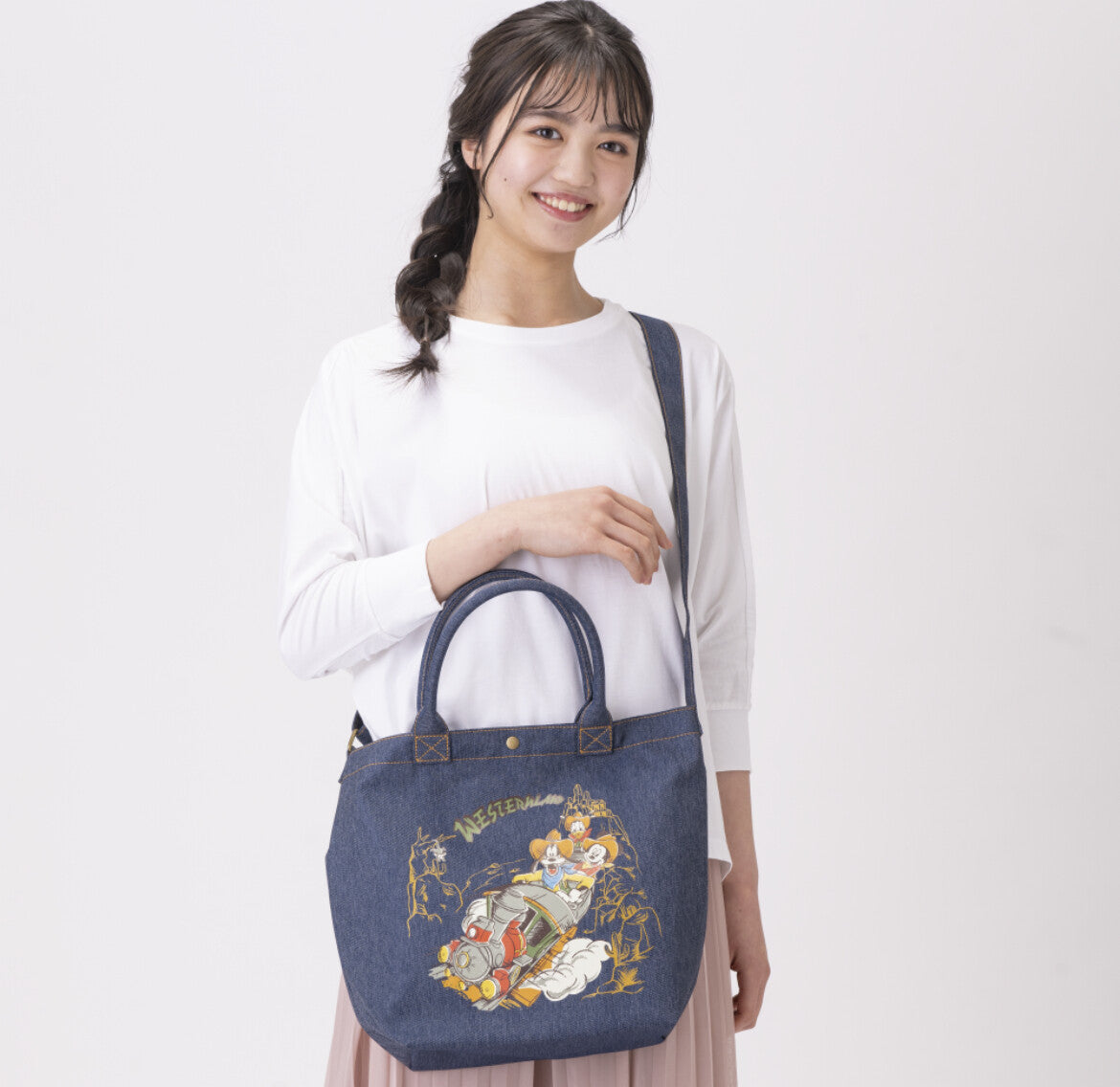 Japan Tokyo Disney Resort Big Thunder Mountain Mickey Donald Goofy Tote Bag