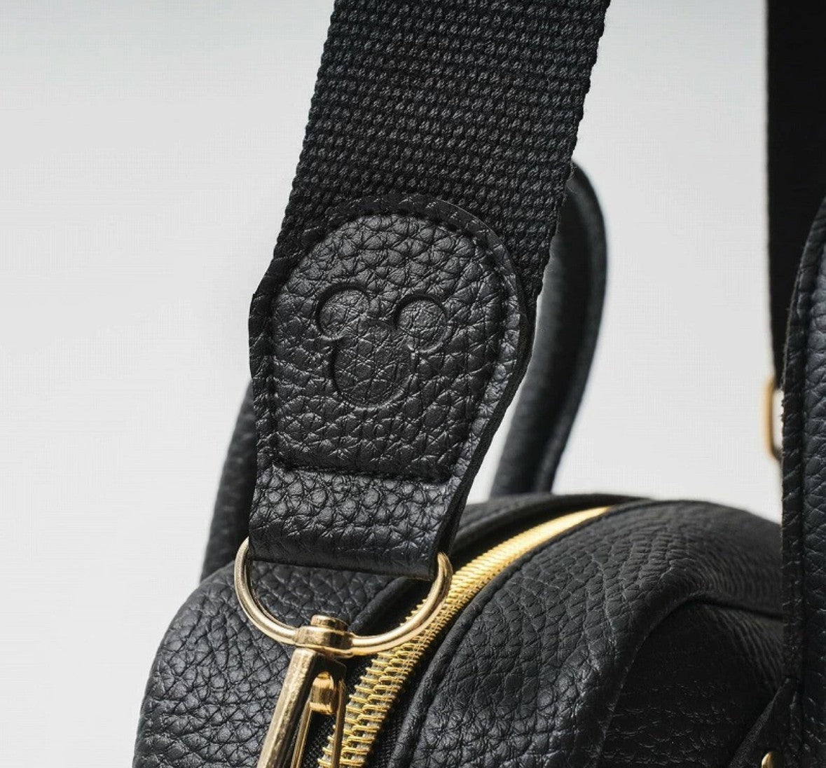 YOUNG&OLSEN The DRYGOODS STORE SHOULDER BAG Disney MICKEY MOUSE Retro Pouch