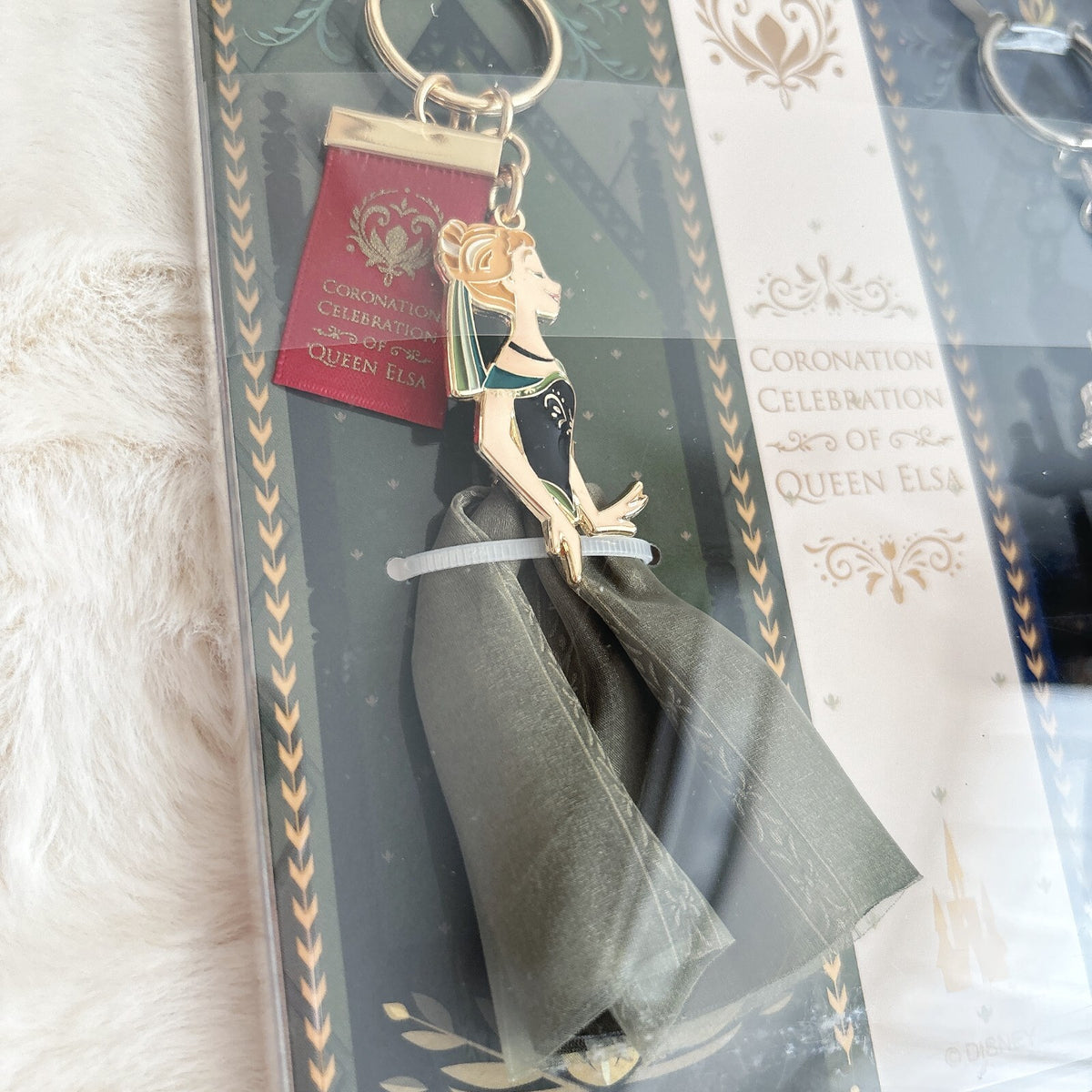 Japan Tokyo Disney Resort Key Chain Set Elsa Ana Frozen Fantasy Springs