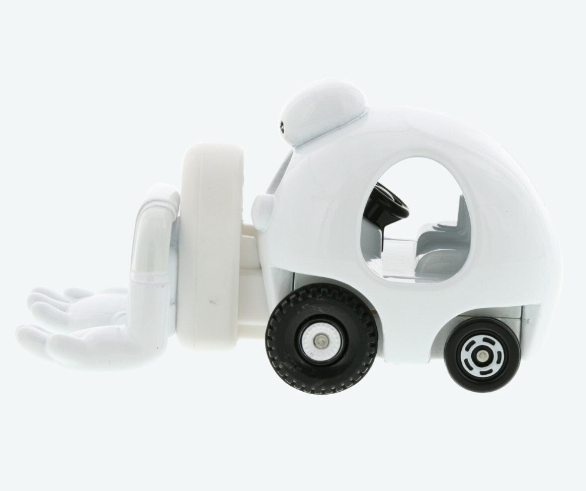Japan Tokyo Disney Resort Tomica Beagle Collection Baymax excavator