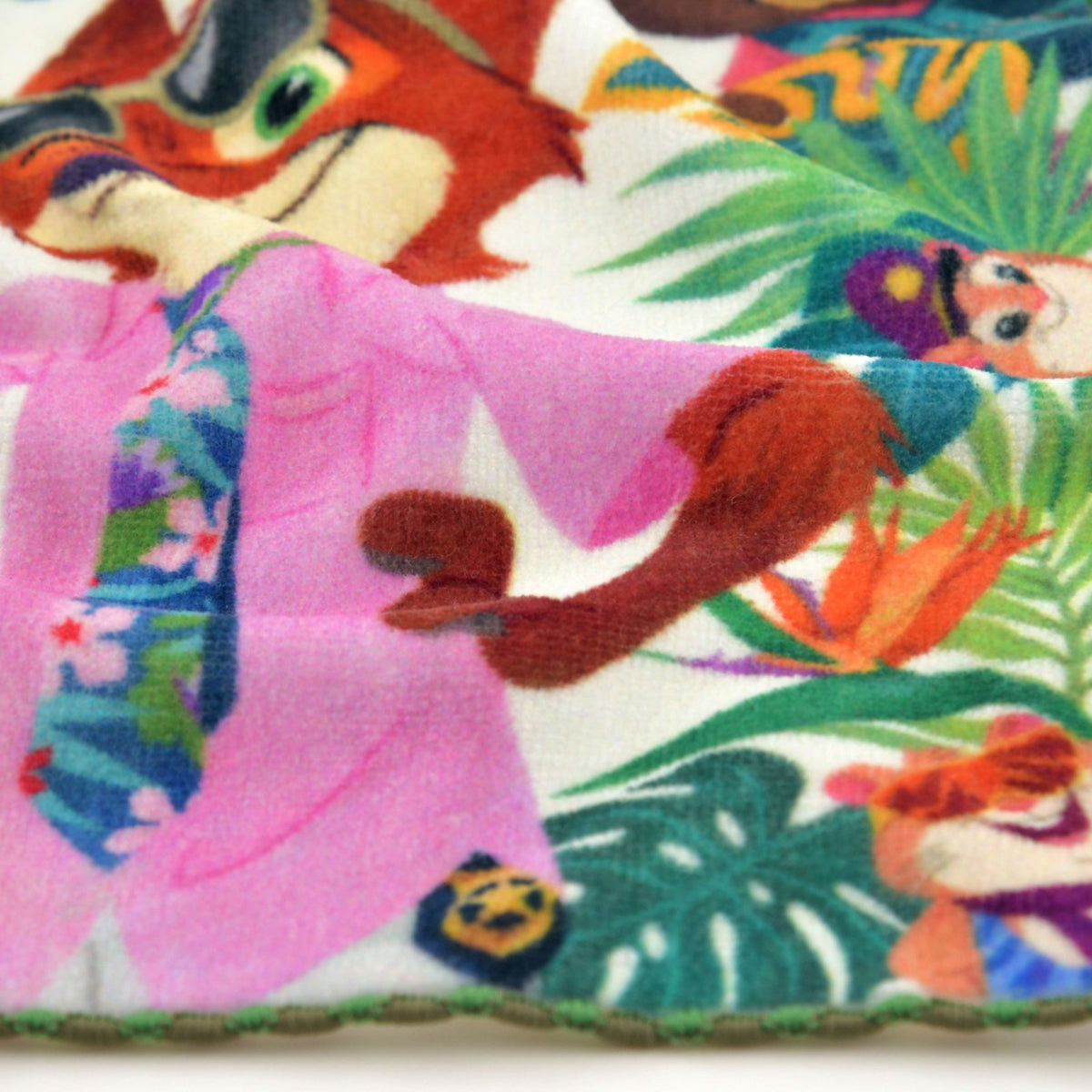 Japan Tokyo Disney Store Zootopia 2 Mini Towel TROPICAL ZOOTOPIA