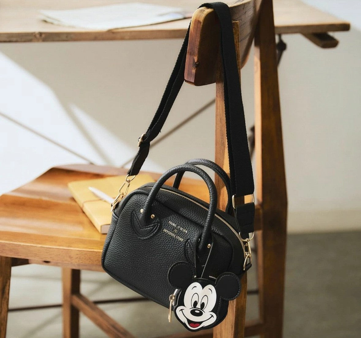 YOUNG&OLSEN The DRYGOODS STORE SHOULDER BAG Disney MICKEY MOUSE Retro Pouch