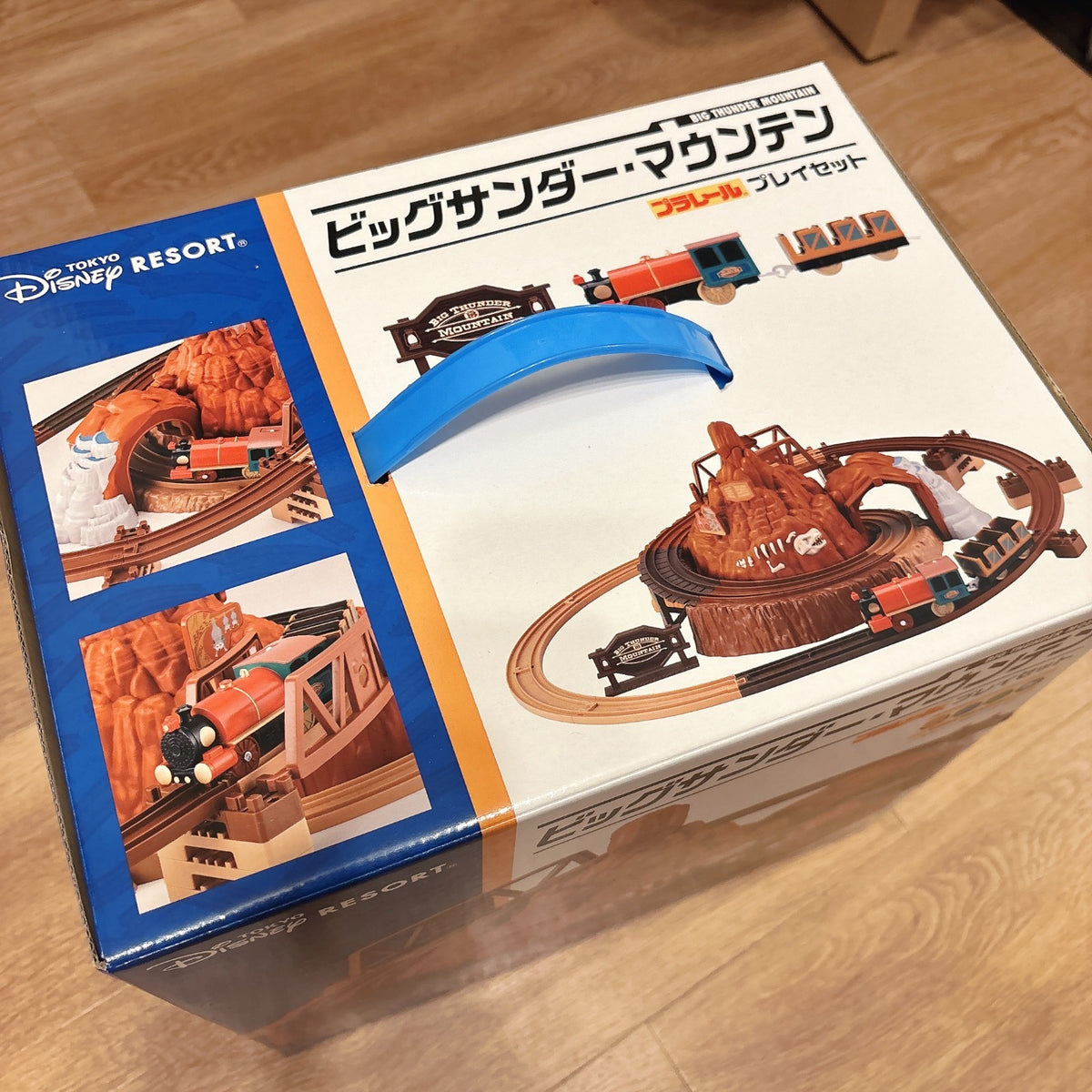 Japan Tokyo Disney Resort Big Thunder Mountan Train Toy Plarail Limited Western