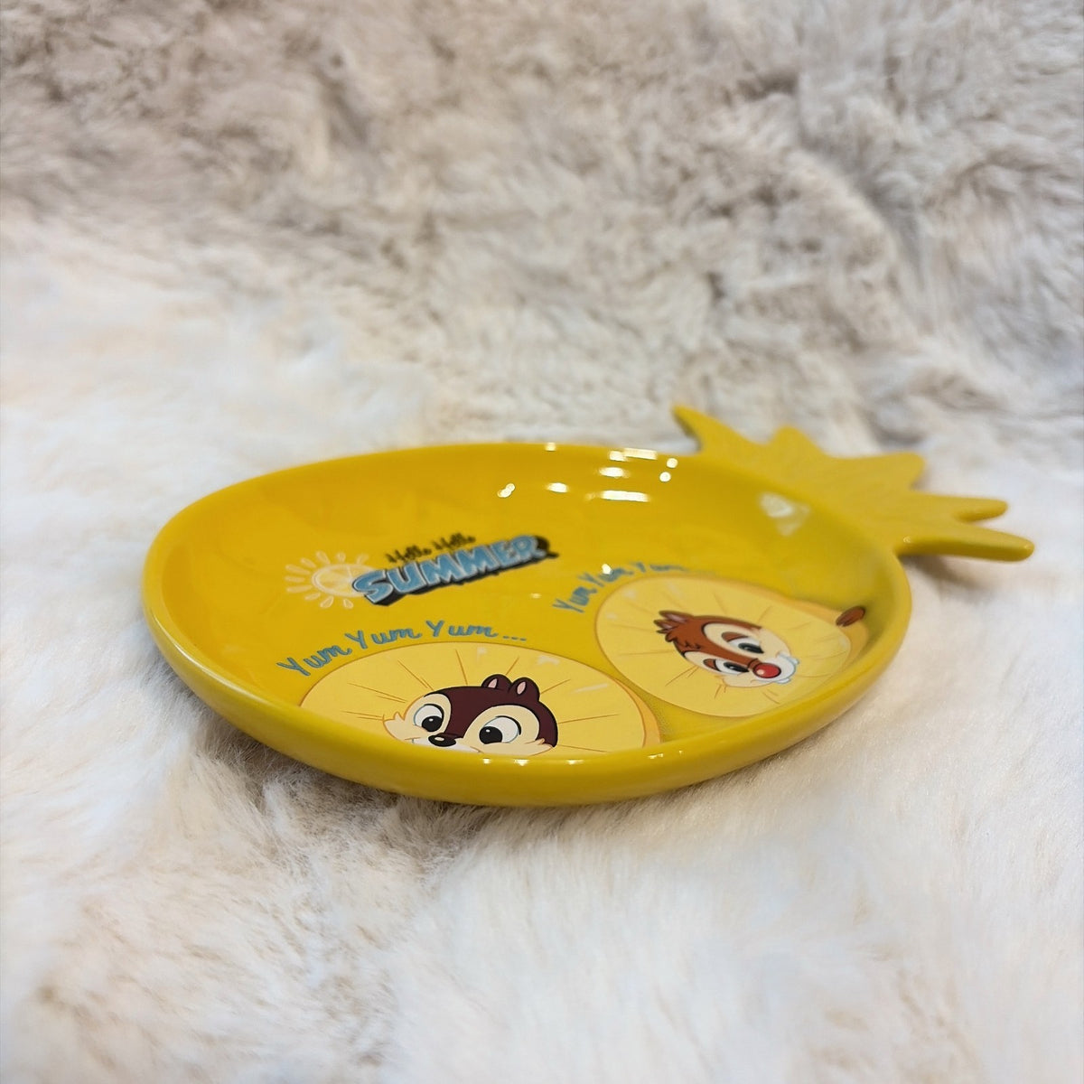 Japan Tokyo Disney Resort Mickey Minnie SUMMER 2026 Souvenir Plate Pineapple