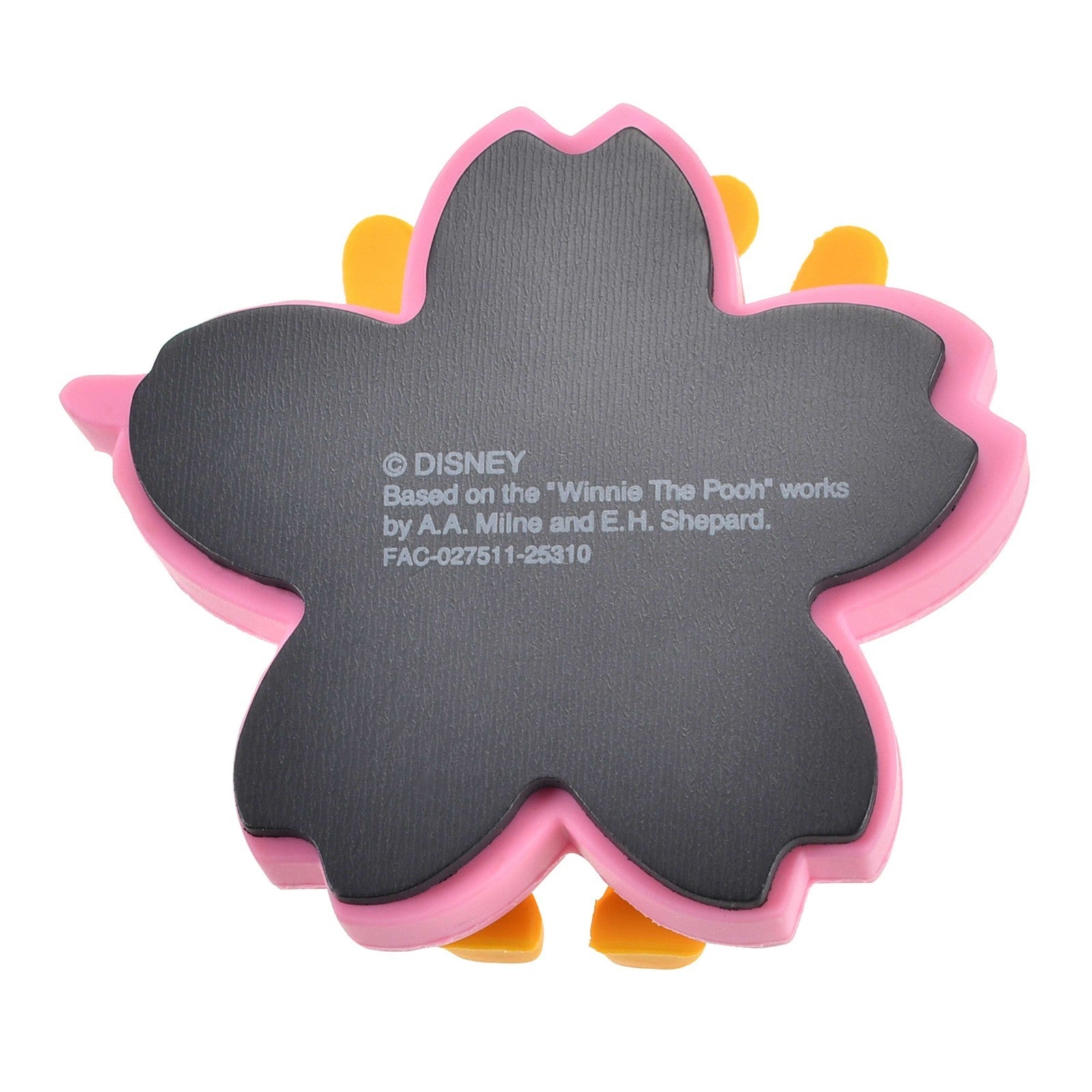 Japan Tokyo Disney Store Winnie the Pooh Magnet 3D Japan