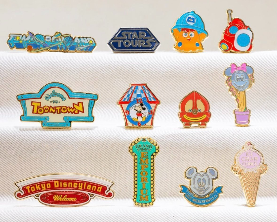Japan Tokyo Disney Resort Pin Badge Theme Land Motif Tomorrowland Toontown