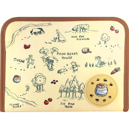 Japan Disney Fantasy Shop Bellemaison Pooh Zipper type multi-purpose case