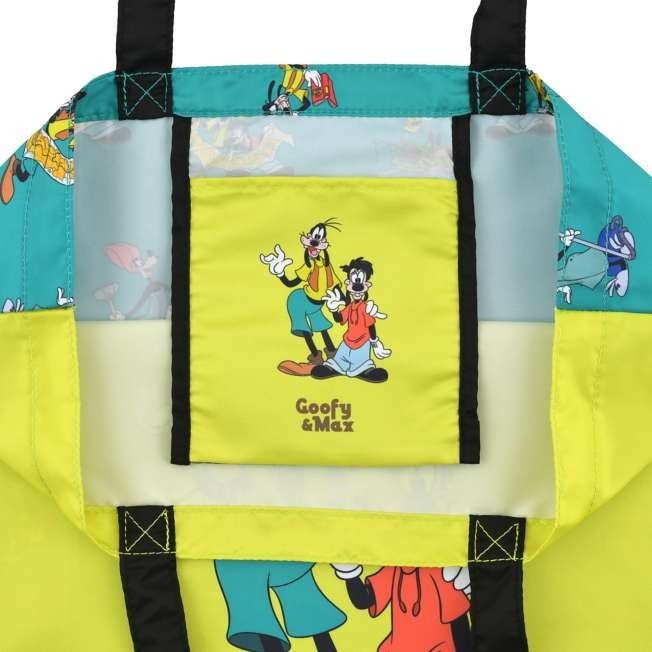 Japan Tokyo Disney Store Goofy & Max Shopping Eco Bag Holidays are the Best!!