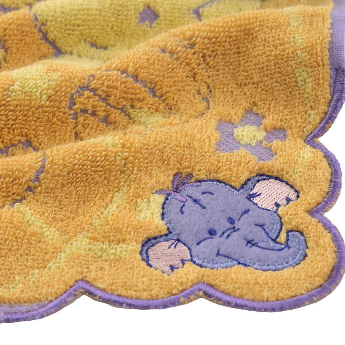 Japan Tokyo Disney Store Winnie the Pooh Lumpy Roo Mini Towel Friends