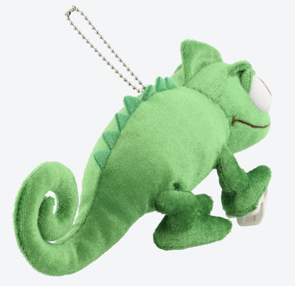 Japan Tokyo Disney Resort Rapunzel Pascal plush toy KeychainRide on the shoulder
