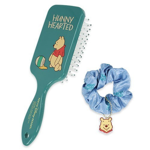 Japan Tokyo Disney Resort Winnie the Pooh Hairbrush & Scrunchie Heartwarming