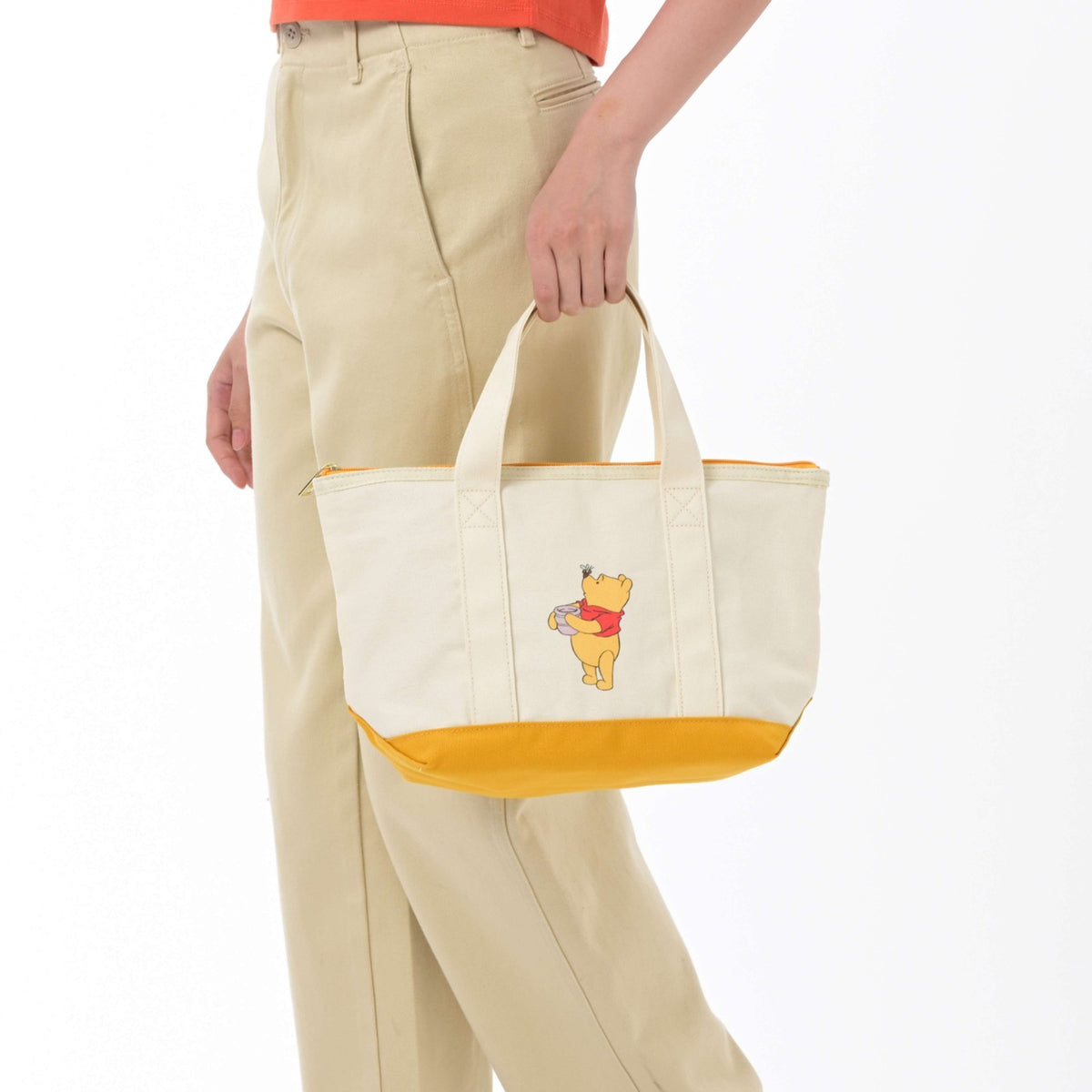 Japan Tokyo Disney Store Winnie the Pooh Cool Tote Insulated Bag S Bicolor