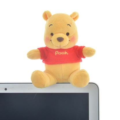 Japan Tokyo Disney Store Winnie the Pooh Plush Toy Hand Glue Basic Style