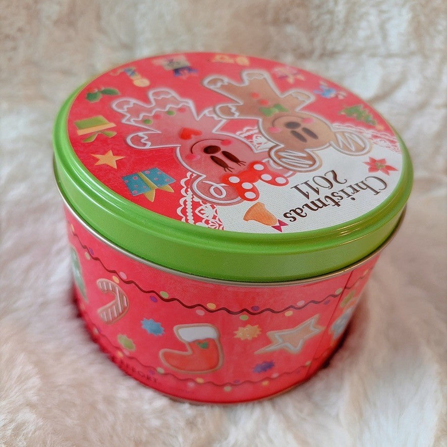 Japan Tokyo Disney Confectionery Tin Can Mickey & Minnie Christmas