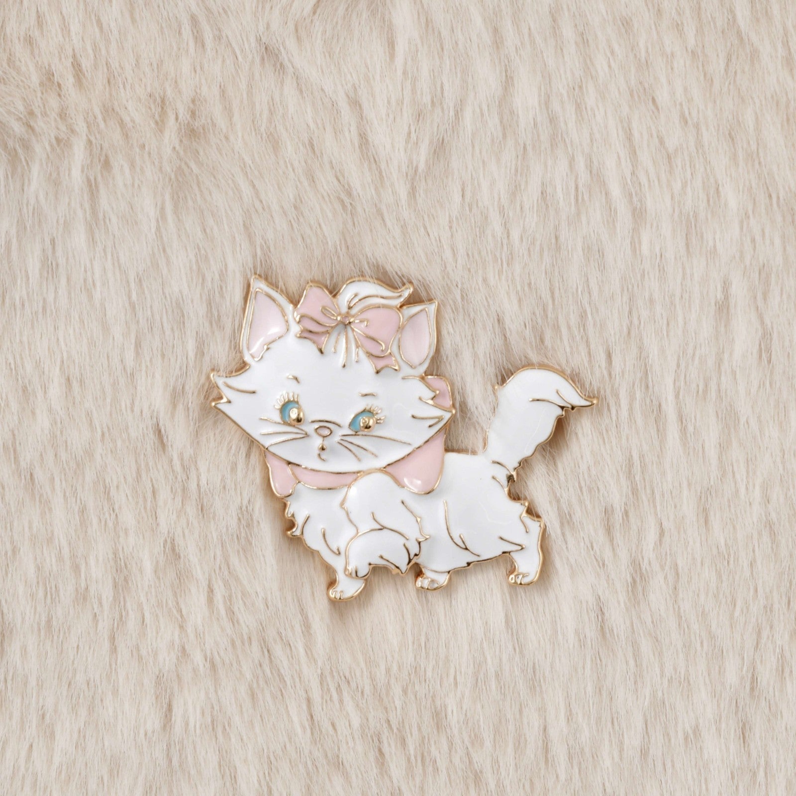 Japan Tokyo Disney Store Marie Blouson with Brooch Beige ARISTOCATS 55TH