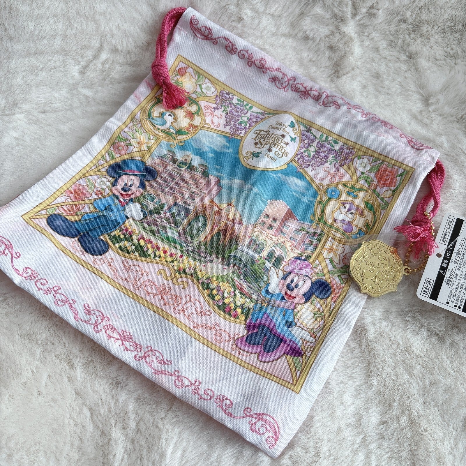Japan Tokyo Disney Resort Mickey Minnie  pouch Fantasy Springs Hotel