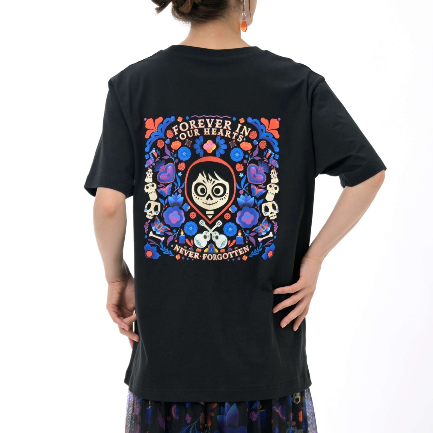 Japan Tokyo Disney Store Miguel Short-Sleeve Glow-in-the-Dark T-Shirt Black Coco