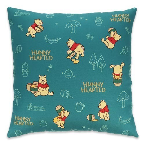 Japan Tokyo Disney Resort Winnie the Pooh Cushion Heartwarming