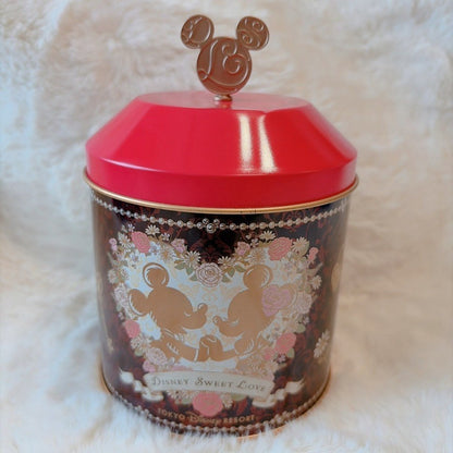 Japan Tokyo Disney Confectionery Tin Can Mickey & Minnie