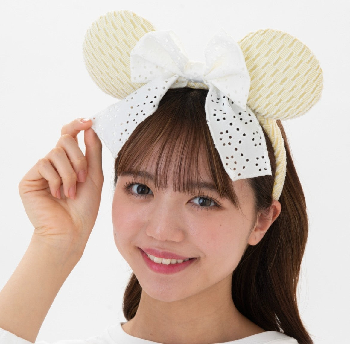 PJapan Tokyo Disney Resort Ears HeadBand Hat  Minnie Mouse White lace