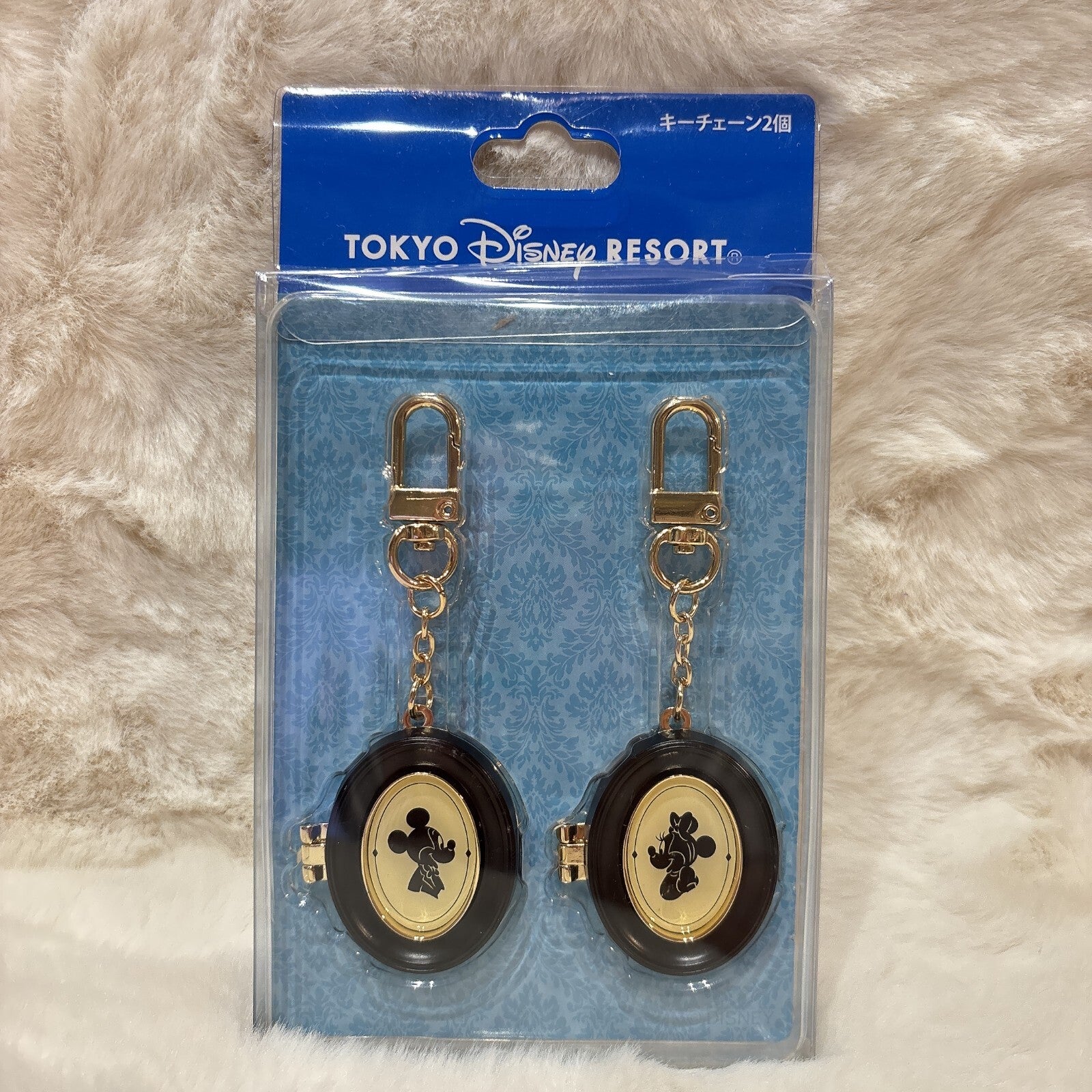 Japan Tokyo Disney Resort Keychain Silhouette Studio Mickey Minnie