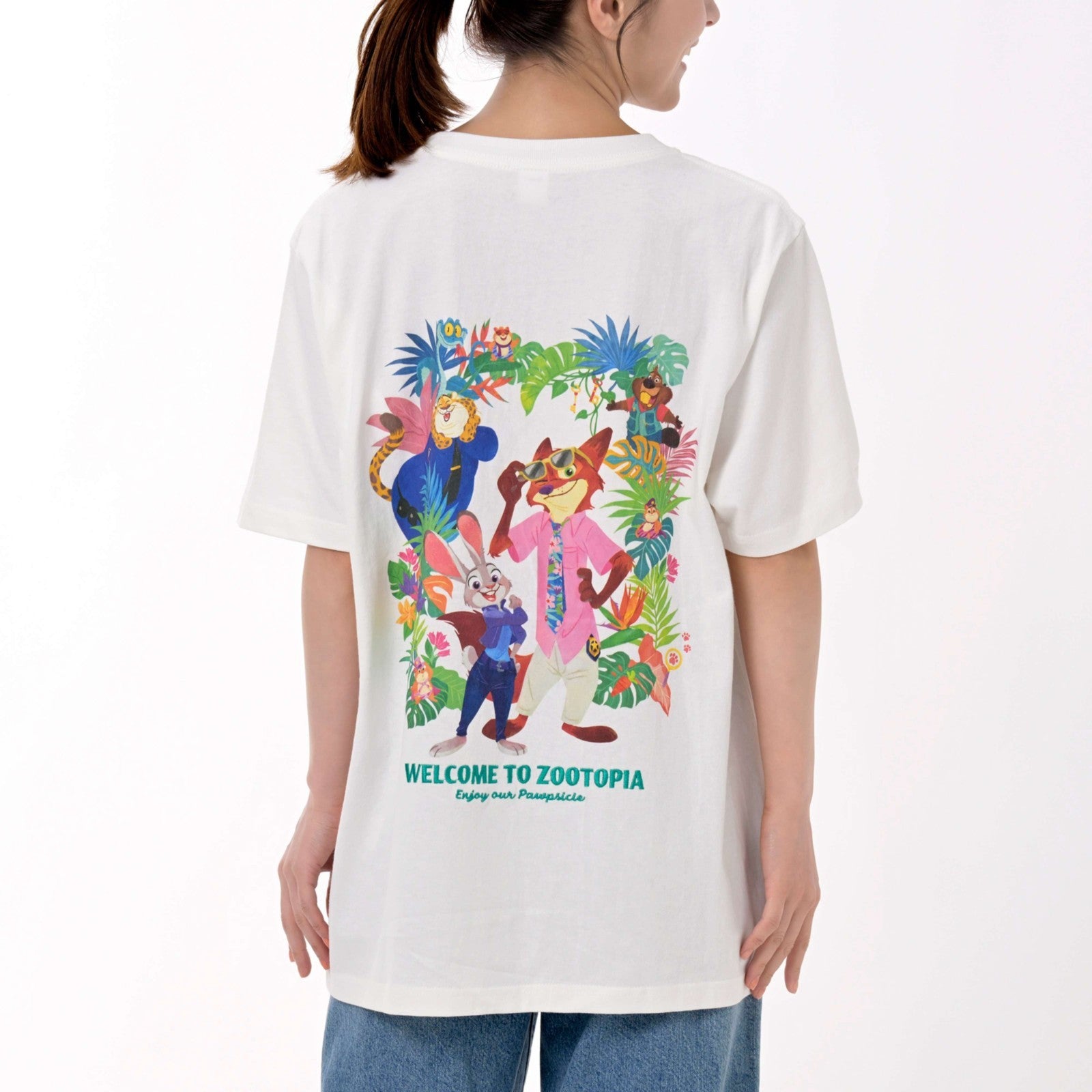 Japan Tokyo Disney Store Zootopia 2 Short-Sleeve T-Shirt White TROPICAL ZOOTOPIA