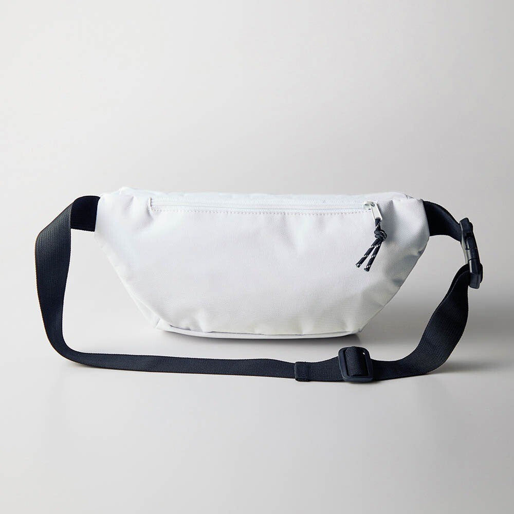 Japan Disney Fantasy Shop Bellemaison Goofy Sporty Body Bag