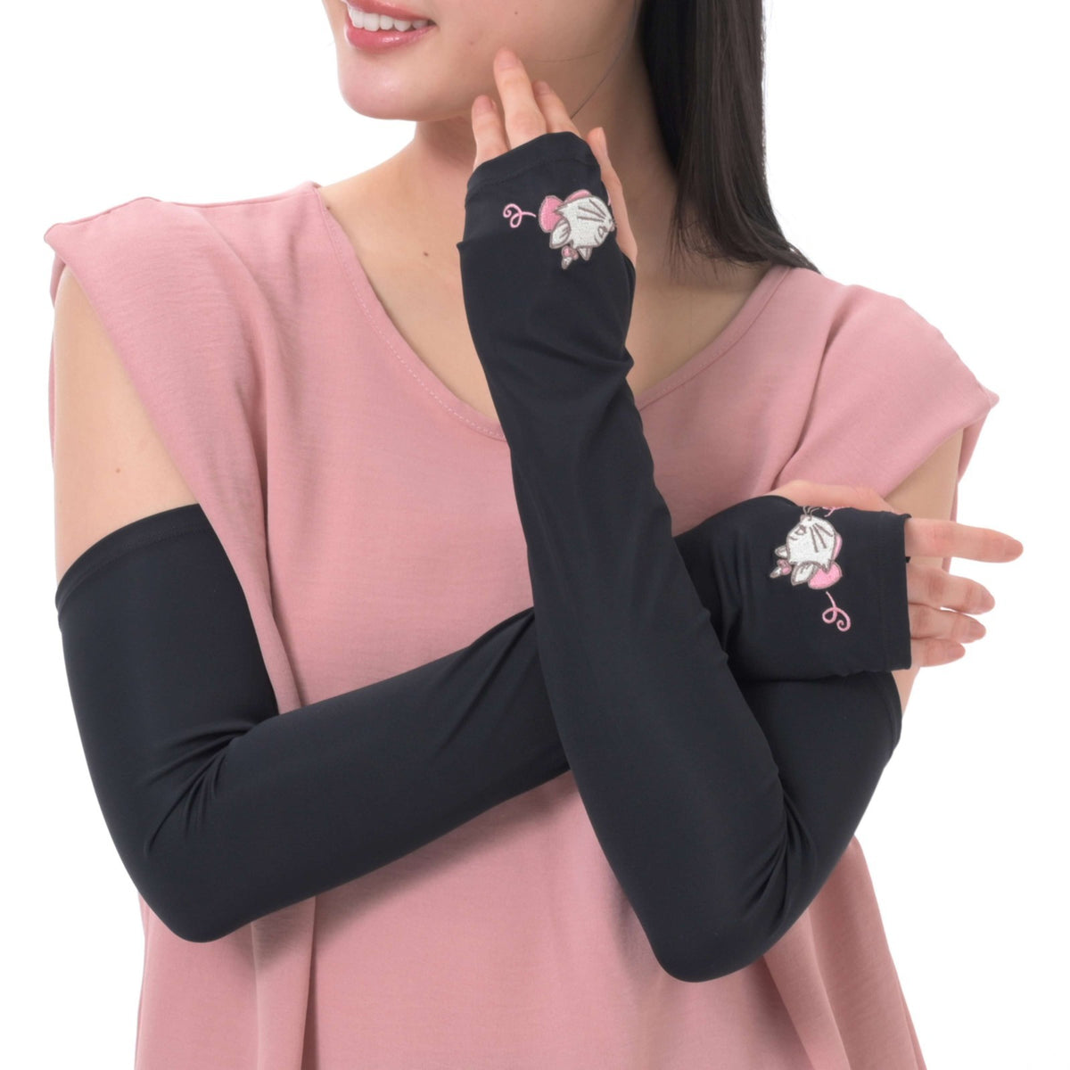 Japan Tokyo Disney Store Aristocats Marie Arm Covers UV Cut Cool Black SHINY DAY