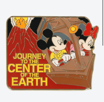 Japan Tokyo Disney Resort Pin Badge Center Of The Earth Mickey Minnie