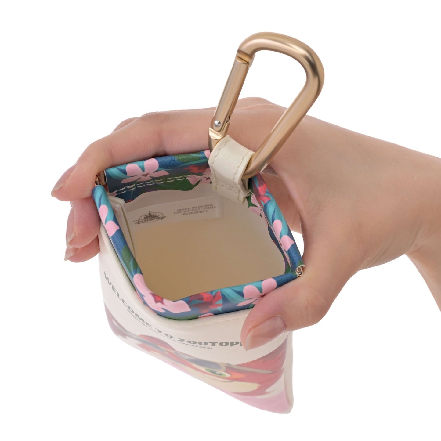 Japan Tokyo Disney Store Nick Wilde Pouch with Carabiner TROPICAL ZOOTOPIA
