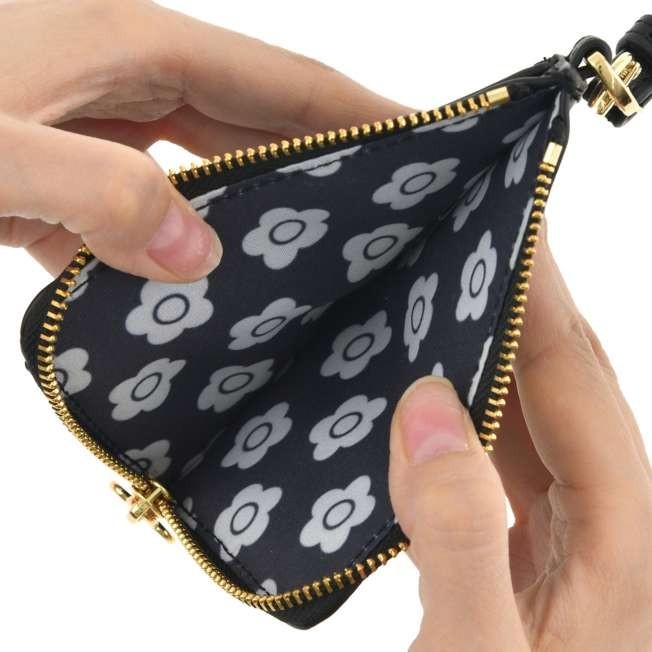 Japan Tokyo Disney Store Minnie MARY QUANT Card Case Flat Strap Fragment Gift